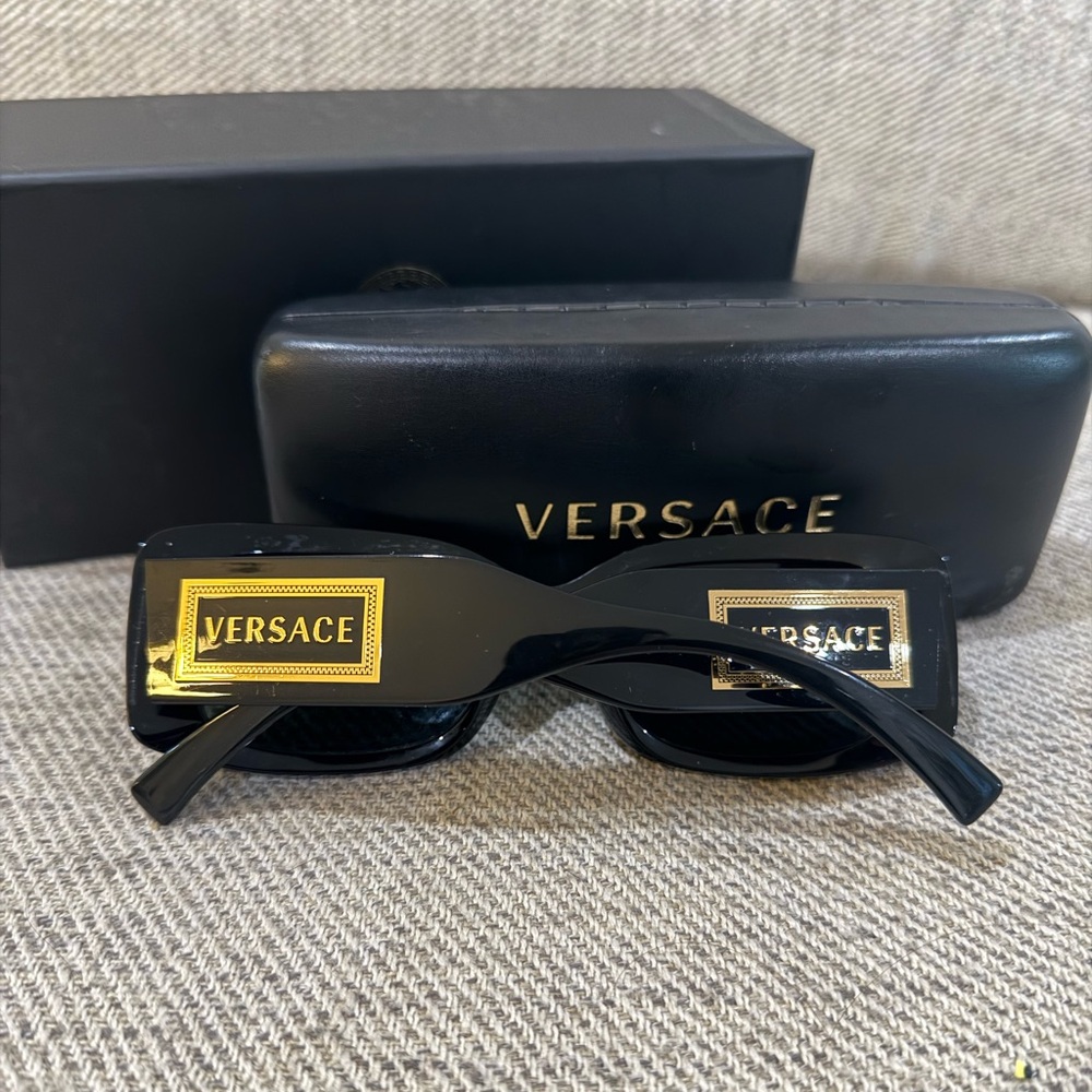 Versace Black Sunglasses VE4377